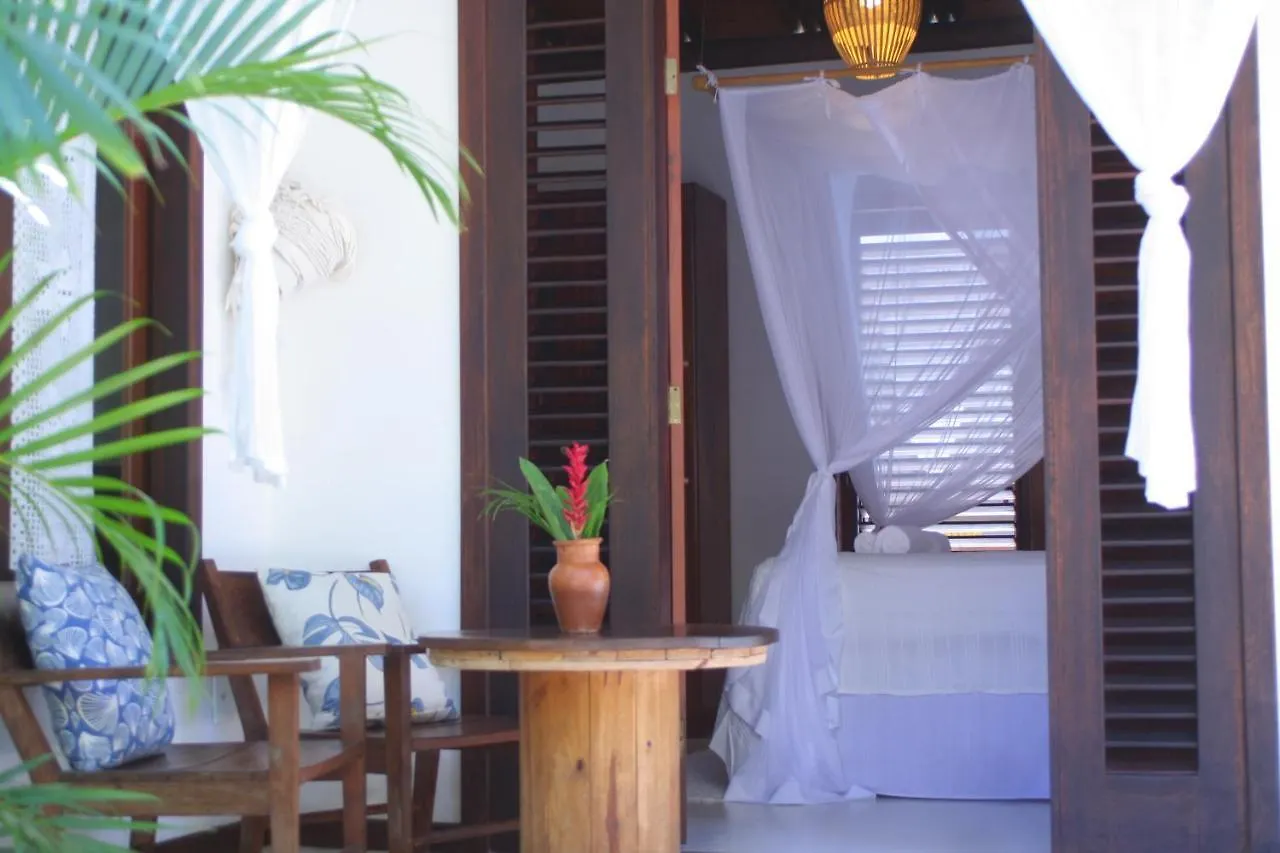 Cottage Bangalo & Suites Porto Seguro Bed & Breakfast
